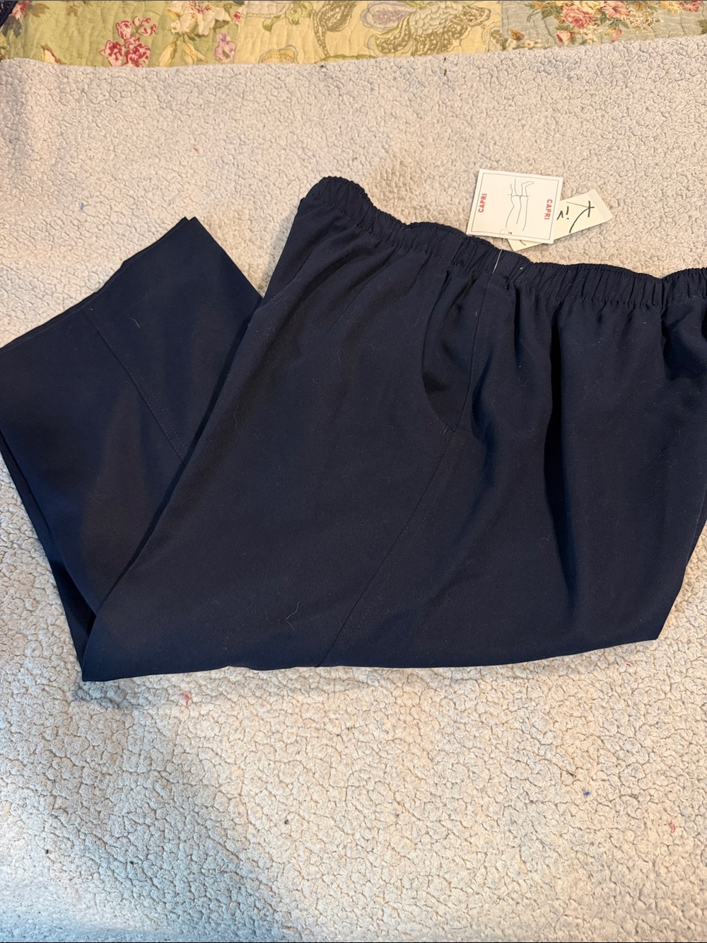 Kim Rogers Navy Petite Elastic-Waist Capris
